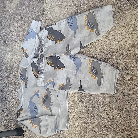 🦕 Two Piece Sweat Set - Picture 1 of 2